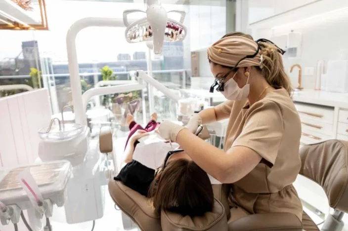 odontologia especializada perdizes juliana gilheta